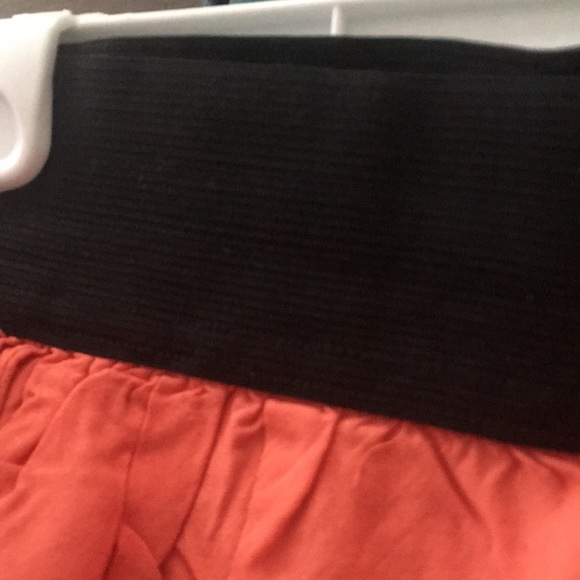 Pink Woman Capris Medium - Picture 8 of 11